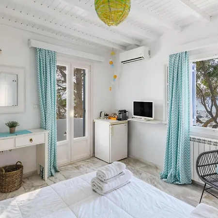 Xydakis Apartment *
